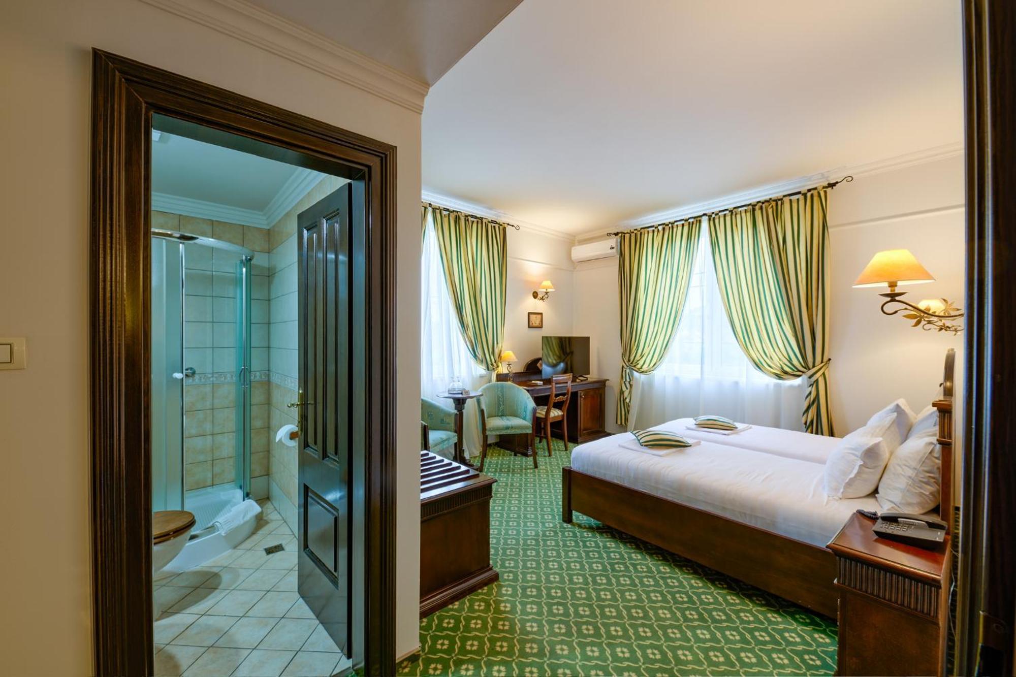 Hotel Classico Тімішоара Екстер'єр фото