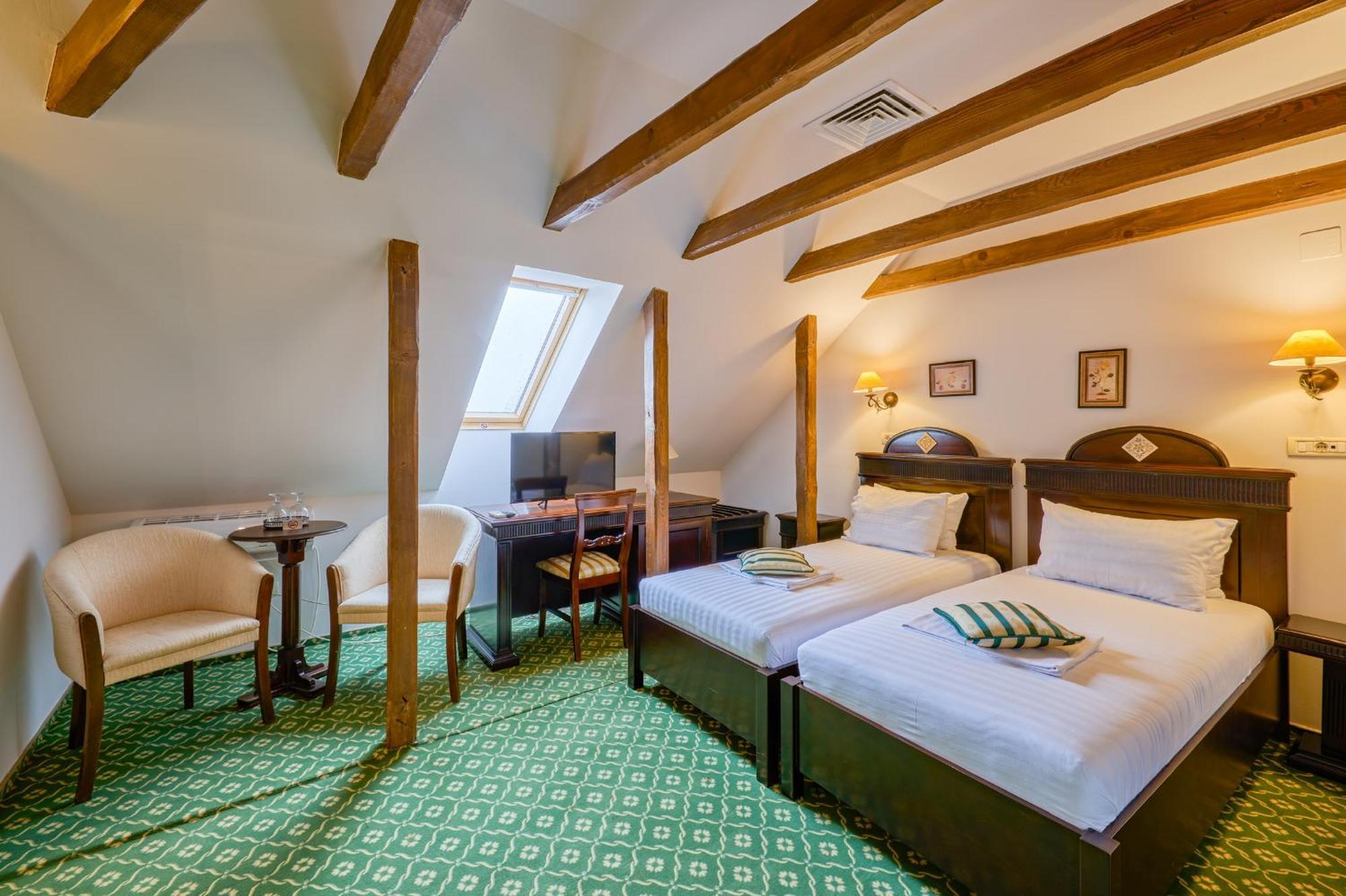 Hotel Classico Тімішоара Екстер'єр фото